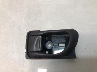 Запчасть ручка двери внутренняя передняя левая Subaru forester 1999