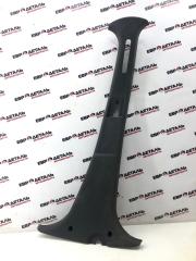 Запчасть накладка в салоне передняя правая Renault Logan 2011