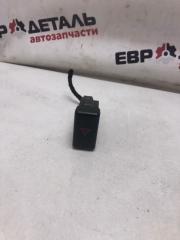 Запчасть кнопка аварийной сигнализации Mazda 3 2008