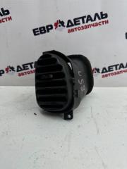 Запчасть дефлектор воздушный правый Hyundai Starex 2003