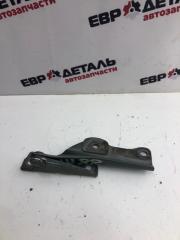 Запчасть петля капота правая Subaru OUTBACK 1999