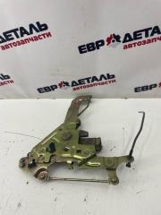 Запчасть механизм сдвижной двери Hyundai Starex 2003