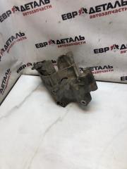 Запчасть кронштейн натяжного ролика Vortex Estina 2010