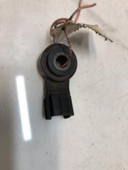 Запчасть датчик детонации Toyota Avensis 2004