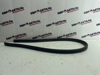 Фото запчасти уплотнительная резинка капота передняя Ssang Yong Kyron Б/У запчасть Запчасть уплотнительная резинка капота передняя Ssang Yong Kyron