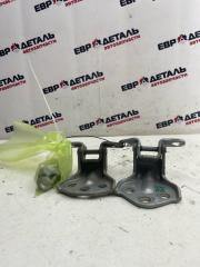 Фото запчасти петля двери передняя левая Ssang Yong Kyron Б/У запчасть Запчасть петля двери передняя левая Ssang Yong Kyron