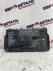 Запчасть крышка блока предохранителей Audi 80 B3 1989