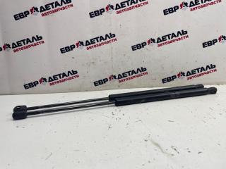 Фото запчасти амортизатор крышки багажника Ssang Yong Kyron Б/У запчасть Запчасть амортизатор крышки багажника Ssang Yong Kyron