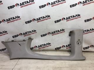 Запчасть накладка на стойку кузова задняя правая Nissan Almera N16 2000