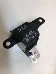 Запчасть ремень безопасности задний Nissan Almera N16 2000