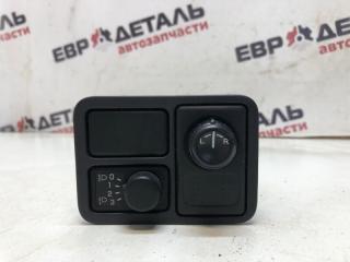 Фото запчасти блок кнопок Nissan Almera N16 2000 Б/У запчасть Запчасть блок кнопок Nissan Almera N16 2000