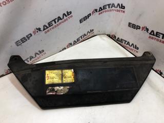 Запчасть накладка декоративная Volkswagen Passat B3 1991