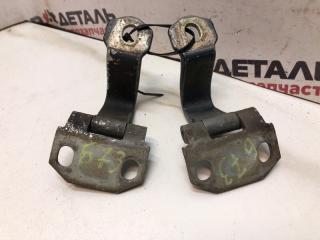 Петля двери багажника ML350 2003 внедорожник 3.7 112970