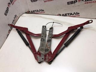 Петля крышки багажника Focus 1 2000 Седан 2.0 zetec