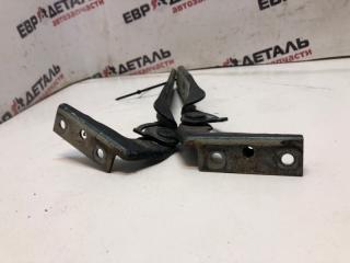 Петля капота Passat b5 1997 седан AHL 28101