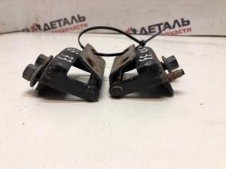 Петля двери багажника Hover H2 2006 внедорожник 2.4 4G64S4M