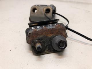 Петля двери багажника Hover H2 2006 внедорожник 2.4 4G64S4M