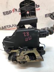 Замок боковой двери передний правый Passat b5 1997 седан AHL 28101