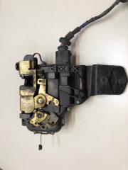 Замок боковой двери передний правый Passat b5 1997 седан AHL 28101