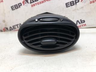 Запчасть дефлектор воздушный правый Ford Focus 1 2004