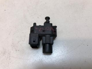 Запчасть датчик педали тормоза Ford Focus 1 2004