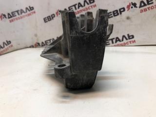 Кронштейн Megane 1 2000 Хетчбэк 1.4 K4JC750