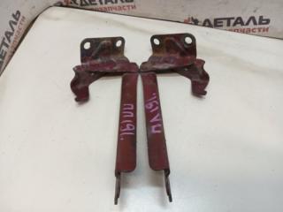 Фото запчасти петля капота mazda 626ge 1992 Б/У запчасть Запчасть петля капота mazda 626ge 1992