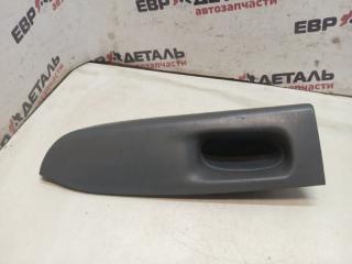 Фото запчасти накладка в салоне передняя правая Nissan Almera Classic 2008 Б/У запчасть Запчасть накладка в салоне передняя правая Nissan Almera Classic 2008