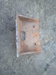 Кронштейн опоры двигателя правый Shacman X3000 6X6 ТЯГАЧ 2023