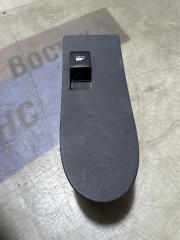 Кнопка стеклоподъемника правая Sitrak C7H 4x2 2023