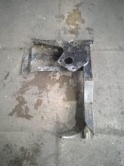 Кронштейн подножки задний правый Shacman F3000 8X4 2018 Б/У Кронштейн подножки задний правый Shacman F3000 8X4 2018