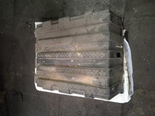 Крышка короба аккумулятора Shacman X3000 6X4 ТЯГАЧ 2022 Б/У Крышка короба аккумулятора Shacman X3000 6X4 ТЯГАЧ 2022