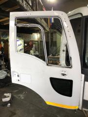 Дверь боковая правая Ford Cargo 1833 2021