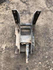 Крепление запасного колеса Ford Cargo 1842T 2020