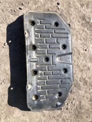 Защита двигателя Fuso Canter TF 7.5t 2021 Б/У Защита двигателя Fuso Canter TF 7.5t 2021