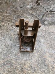 Механизм подъема запасного колеса ISUZU FVR34 EURO4 2016