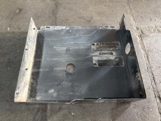 Защита двигателя передняя правая SuperSnow KSD-1100 2023 Б/У Защита двигателя передняя правая SuperSnow KSD-1100 2023