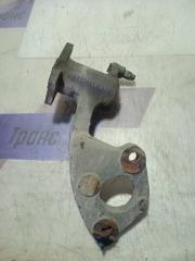 Кронштейн энергоаккумулятора передний правый FAW J6P-420 8X4 2023 Б/У Кронштейн энергоаккумулятора передний правый FAW J6P-420 8X4 2023