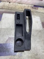 Консоль между сидений Hyundai Mighty EX8 2021 Б/У Консоль между сидений Hyundai Mighty EX8 2021