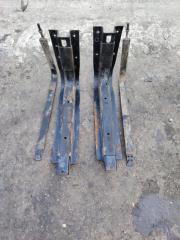 Крепление топливного бака Hyundai Mighty EX8 2021 Б/У Крепление топливного бака Hyundai Mighty EX8 2021