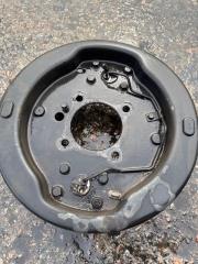 Щит тормозной в сборе задний правый Hyundai Mighty EX8 2023