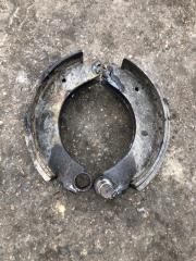 Колодки тормозные передние левые Hongyan-Iveco 908 GENLVON 8X4 2022