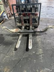 Балка подвески Renault T 4X2 2019