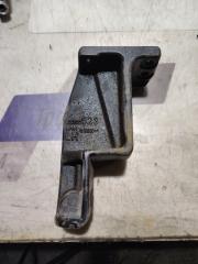 Кронштейн отбойника передний левый Renault T 4X2 2019