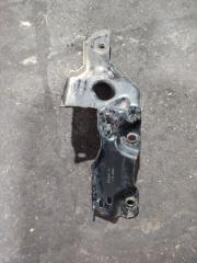 Кронштейн бампера передний левый Renault T 4X2 2019