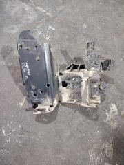 Кронштейн бампера передний левый Renault T 4X2 2019