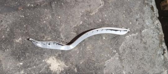 Накладка на порог салона правая ISUZU NQR90 ЕВРО 4 2016