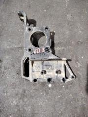 Кронштейн бампера передний правый Shacman X3000 6X4 ТЯГАЧ 2023