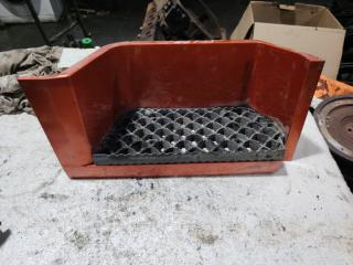 Ступень кабины передний правый Shacman X3000 6X4 ТЯГАЧ 2023