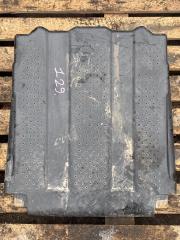 Крышка короба аккумулятора Shacman X3000 6X4 ТЯГАЧ 2023 Б/У Крышка короба аккумулятора Shacman X3000 6X4 ТЯГАЧ 2023
